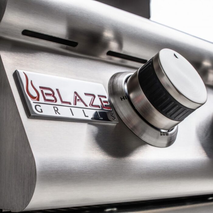 Blaze Prelude LBM 32-Inch 4-Burner Built-In Propane Gas Grill - BLZ-4LBM-LP - Image 11